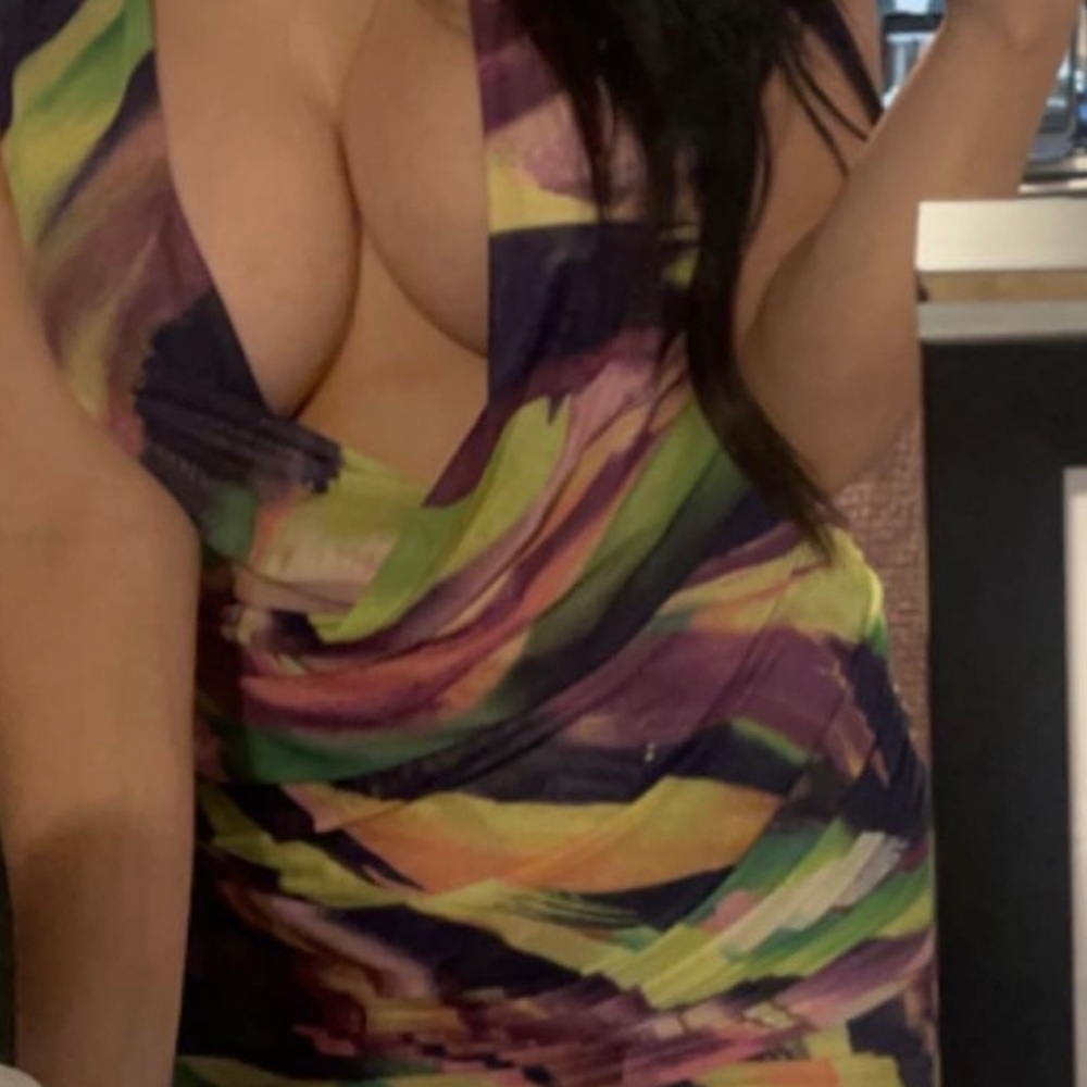 Fashion nova low cut dress
